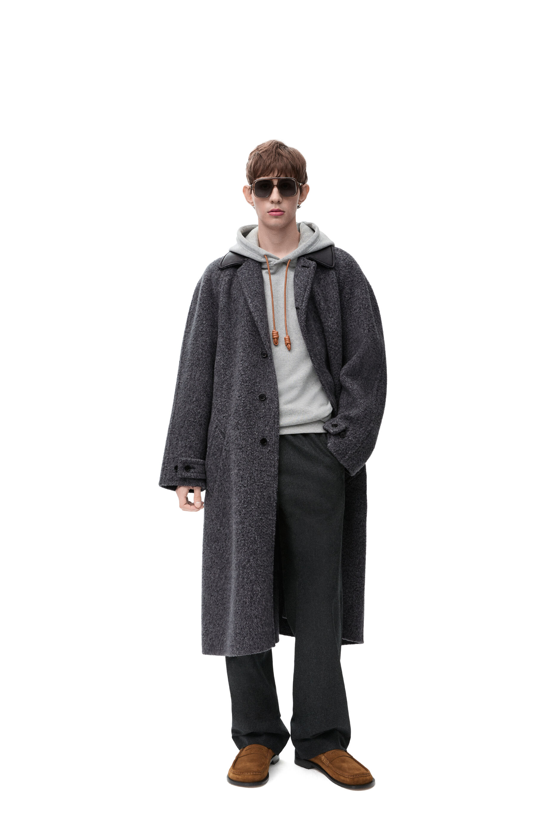 コート（ウール&カシミヤブレンド） アンスラサイト - LOEWE