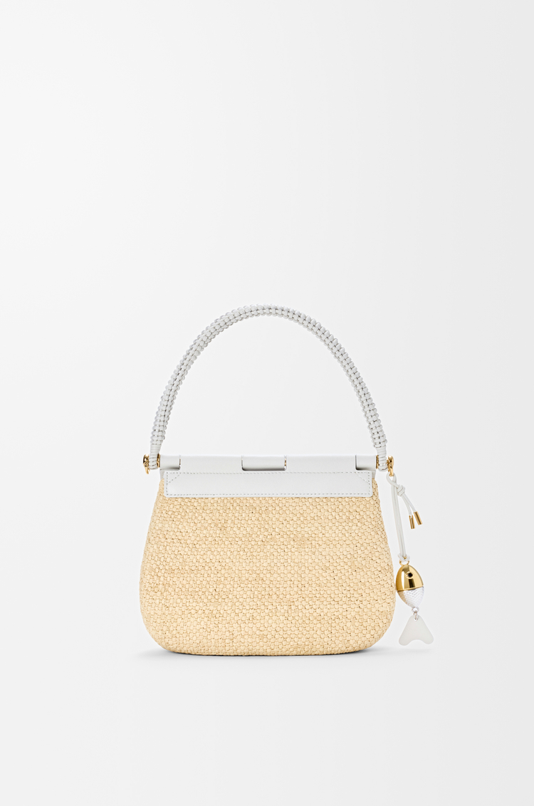 LOEWE Medium Pescador bag in raffia and calfskin Natural/White