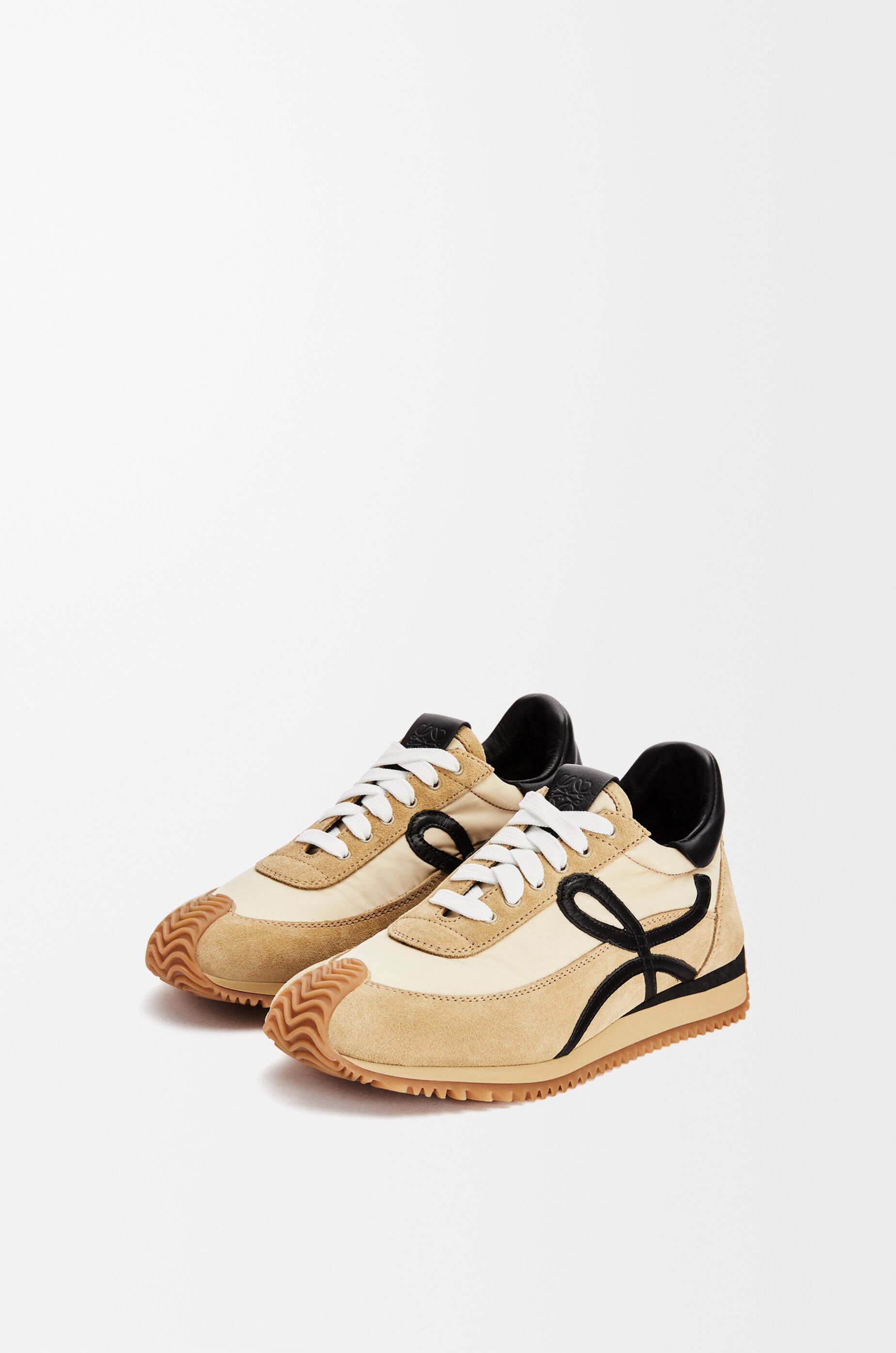 LOEWE Flow Runner en nailon y ante Dorado/Negro