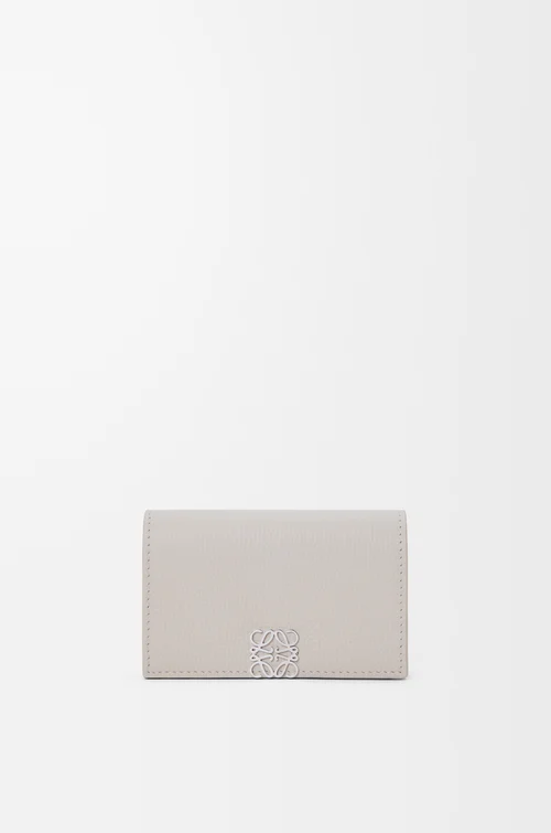 LOEWE アナグラム ビジネスカードホルダー（ペブルグレインカーフ） ライトゴースト