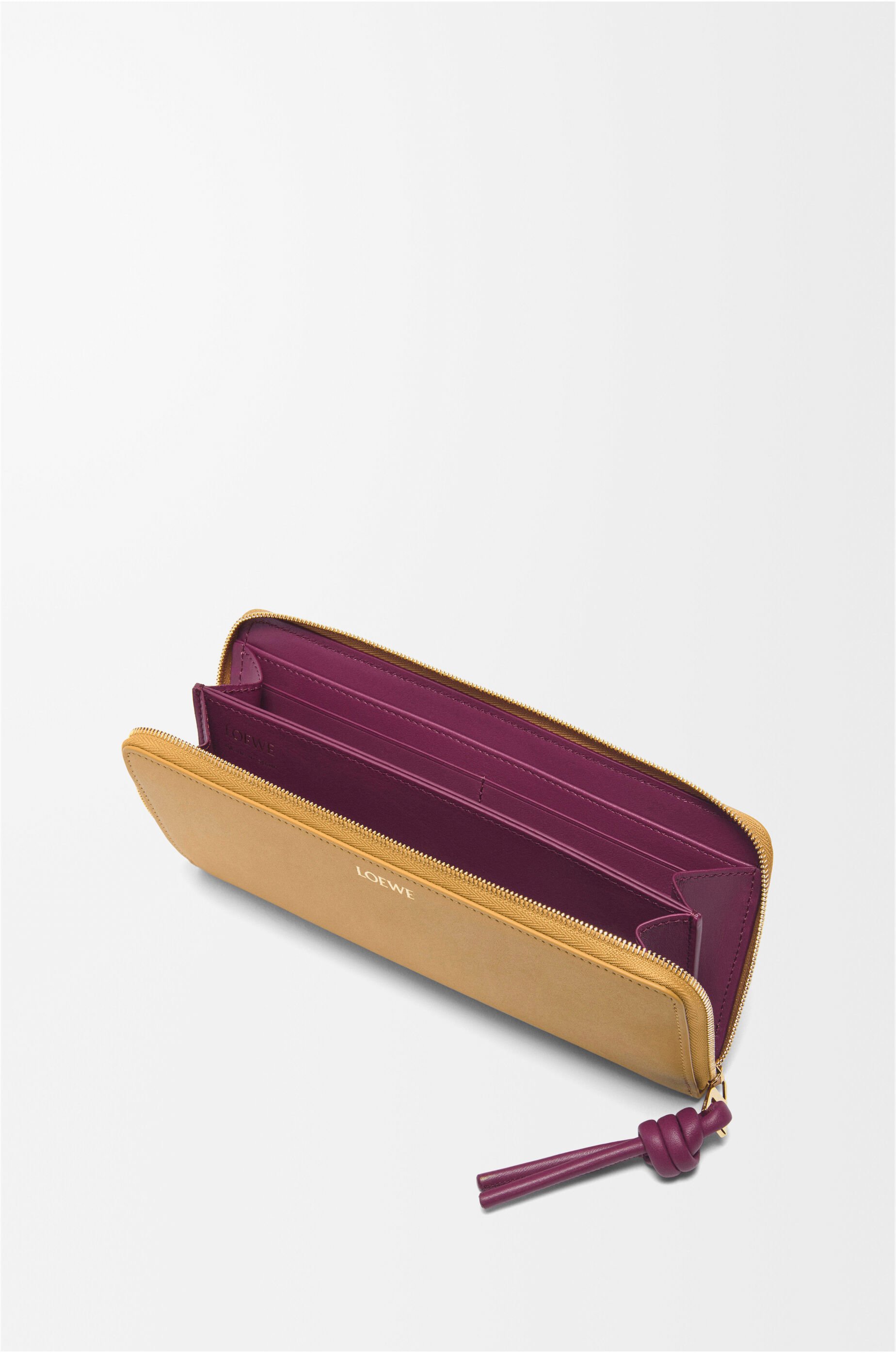 Knot zip around wallet in shiny nappa calfskin Beige - LOEWE