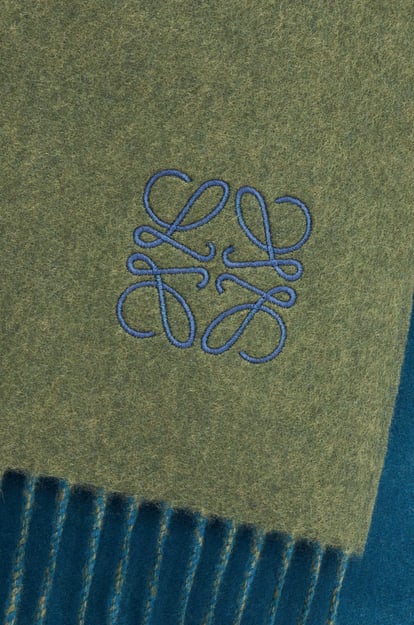 LOEWE Bufanda bicolor en lana y cashmere Verde Caqui/Azul plp_rd