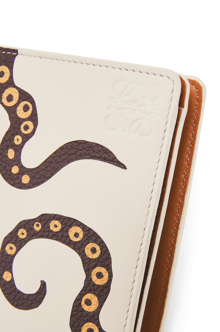 LOEWE Octopus compact zip wallet in classic calf Soft White