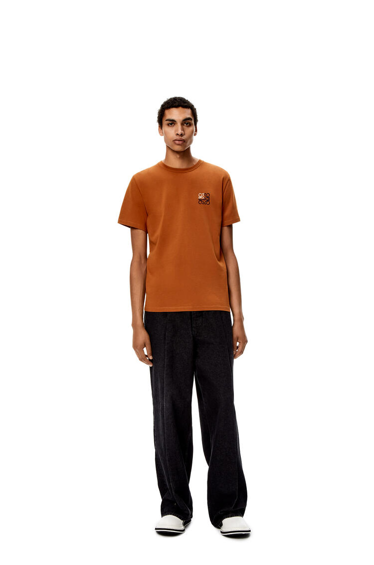 LOEWE Anagram T-shirt in cotton Rust Red pdp_rd