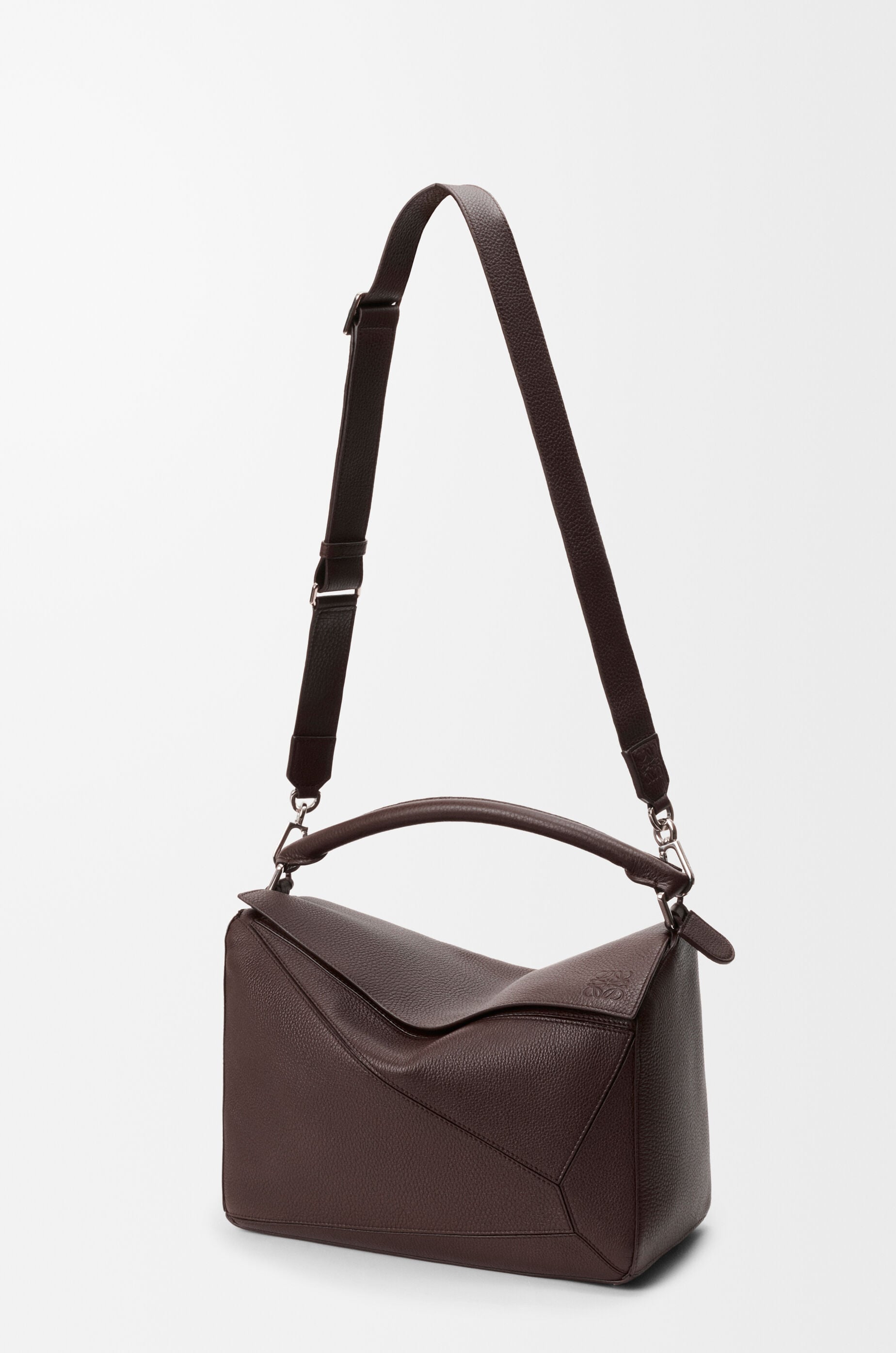 Large Puzzle bag in supple grained calfskin Brown - LOEWE USA