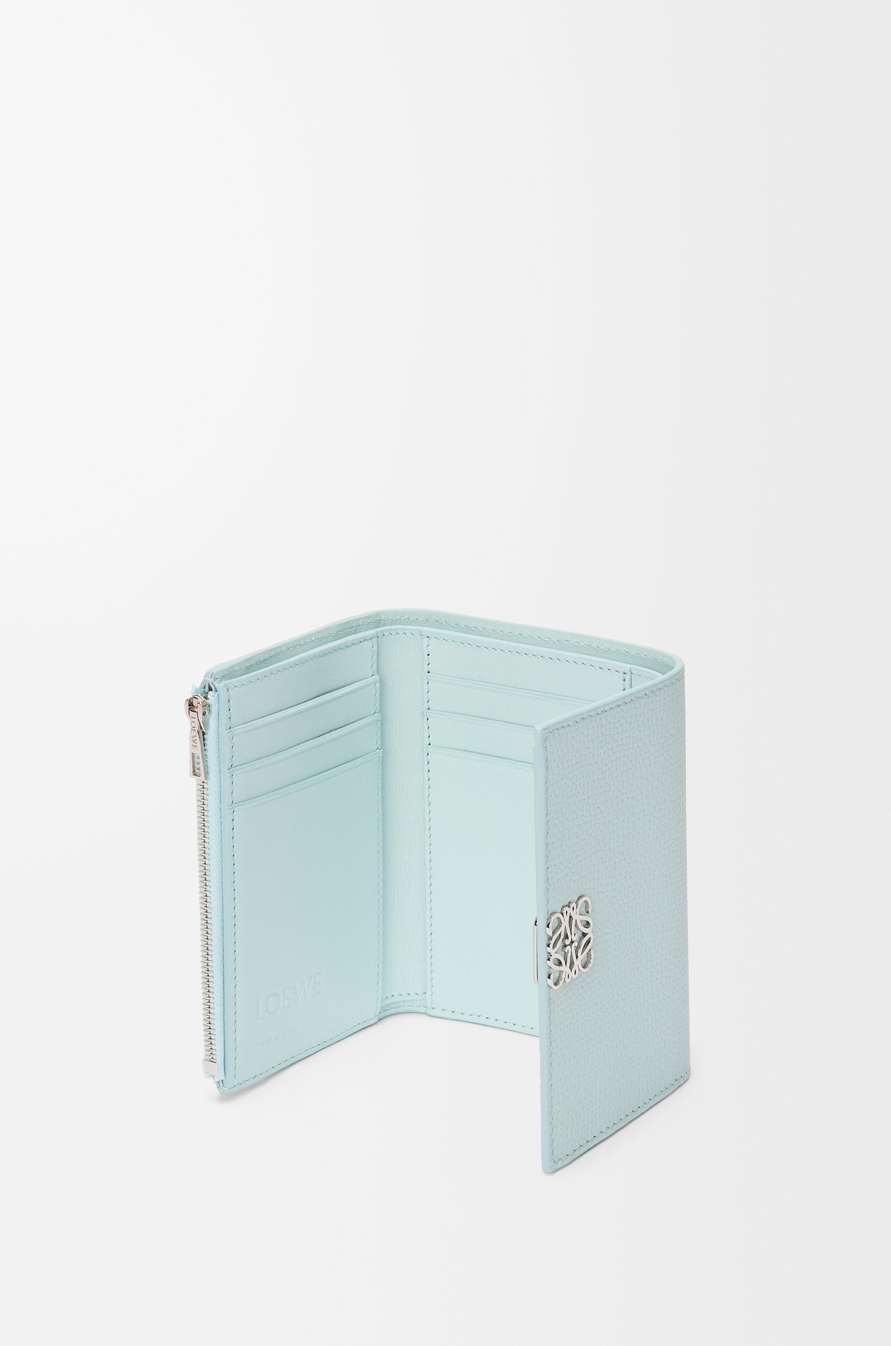 LOEWE Cartera vertical pequeña Anagram en piel de ternera Helado