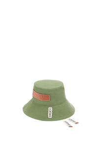 LOEWE Sombrero de pescador en lona y piel de ternera Verde