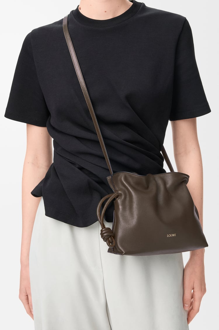 LOEWE フラメンコクラッチ ミニ（ナパカーフ） チョコレート