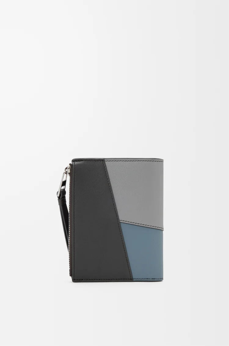 LOEWE 퍼즐 슬림 컴팩트 지갑 - 클래식 카프스킨 Asphalt Grey/Storm Blue