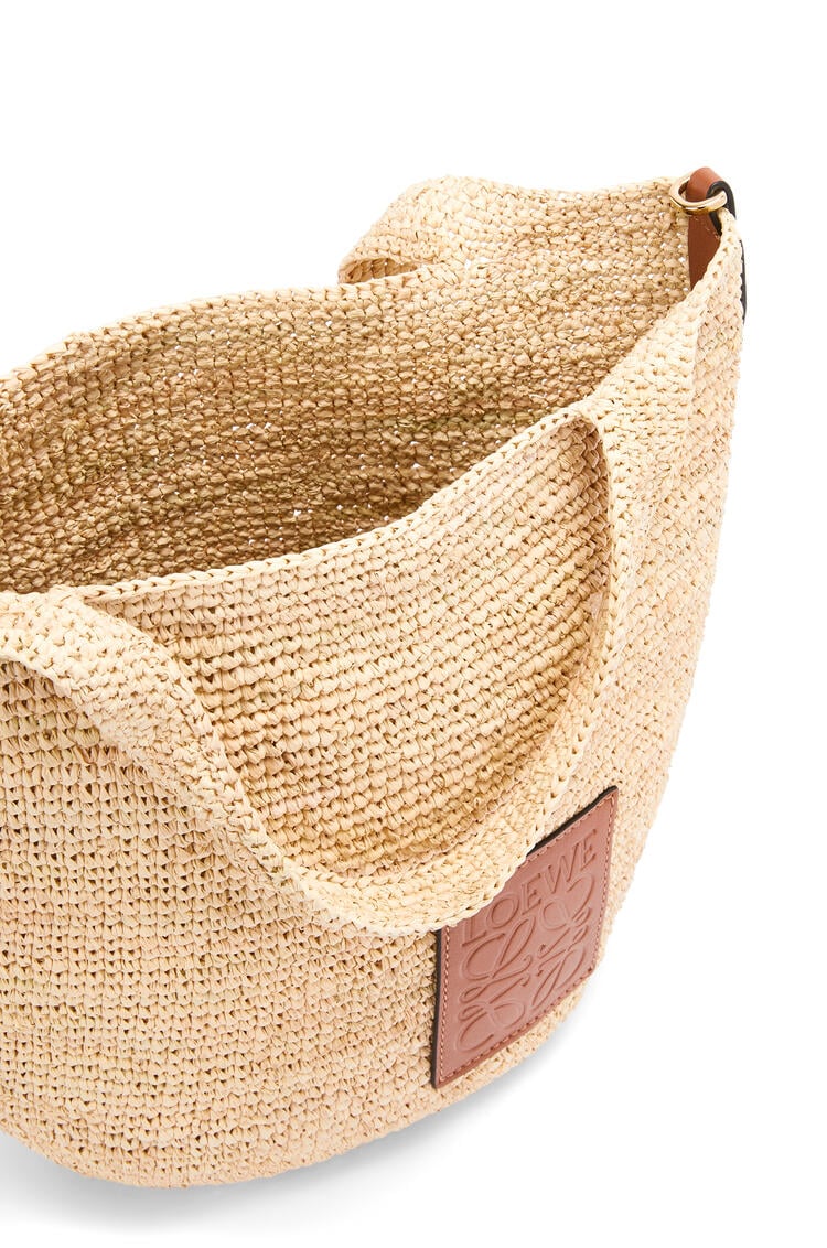 LOEWE Mini Slit bag in raffia and calfskin Natural/Tan pdp_rd