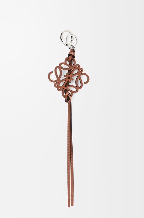 LOEWE Anagram charm in calfskin Tan plp_rd