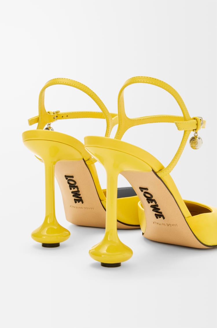 LOEWE Toy ankle strap pump in lambskin Dandelion