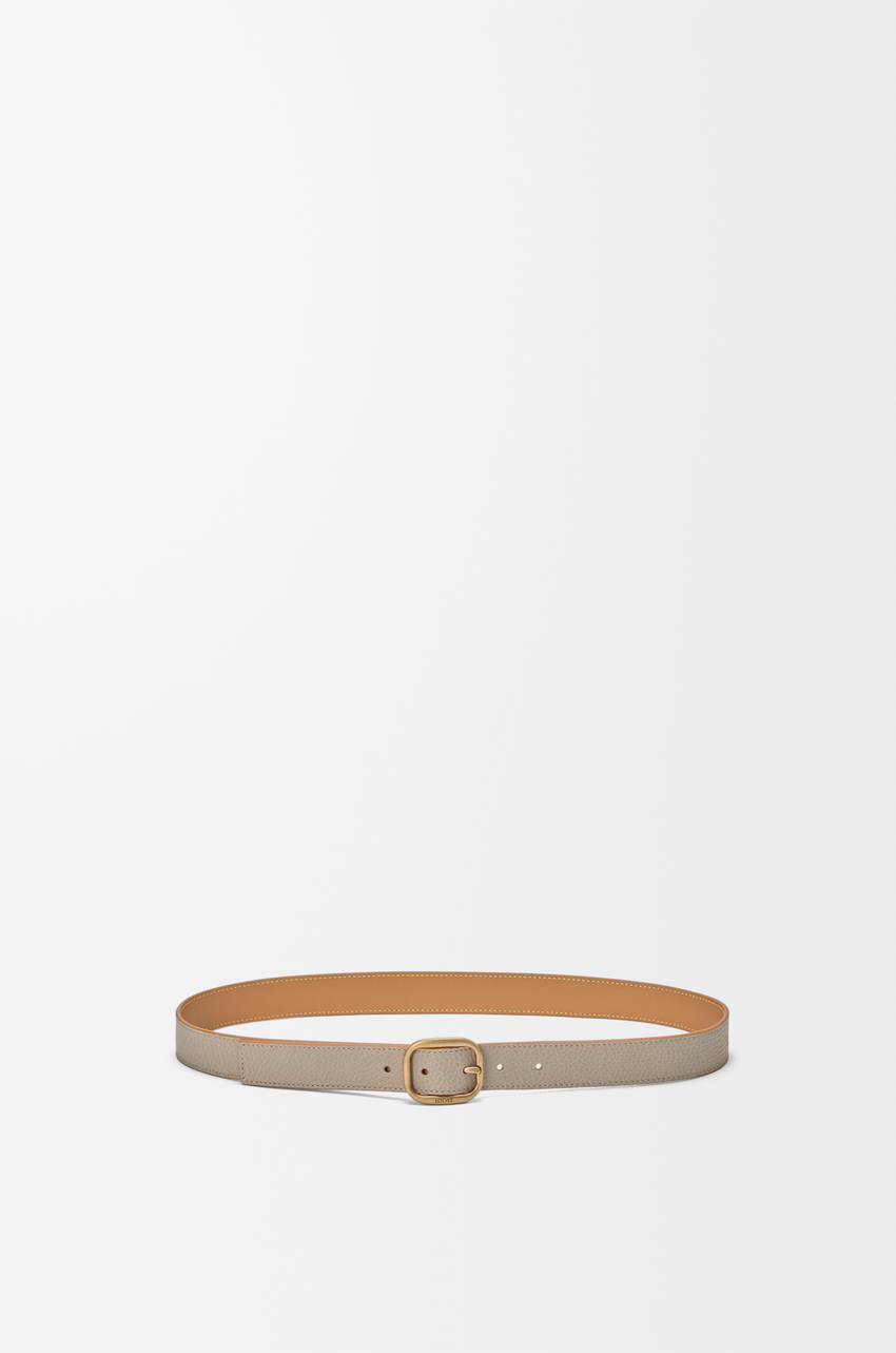 Rounded soft belt in supple grained calfskin