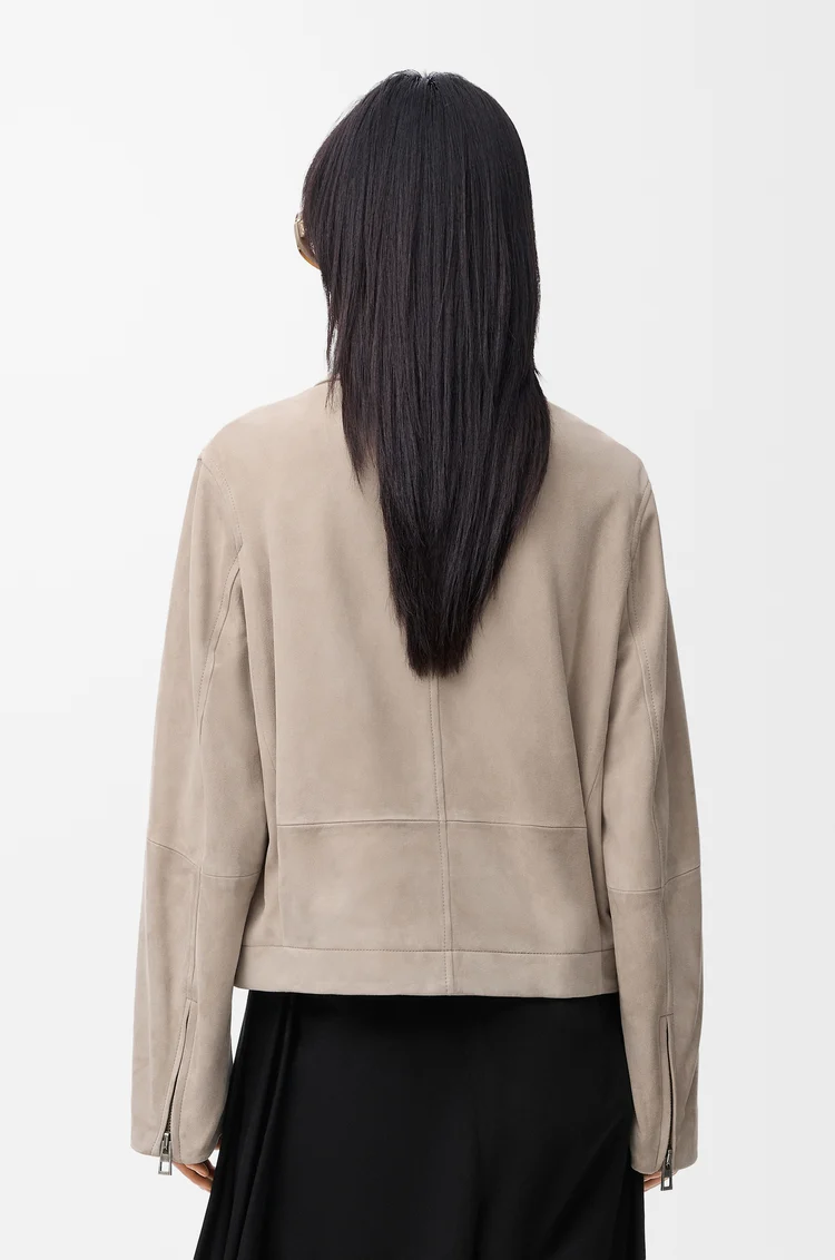 LOEWE Veste ceinturée en chèvre velours Beige Foncé