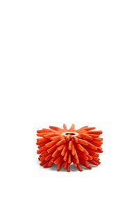 LOEWE Charm Flower pequeño en piel de ternera Naranja