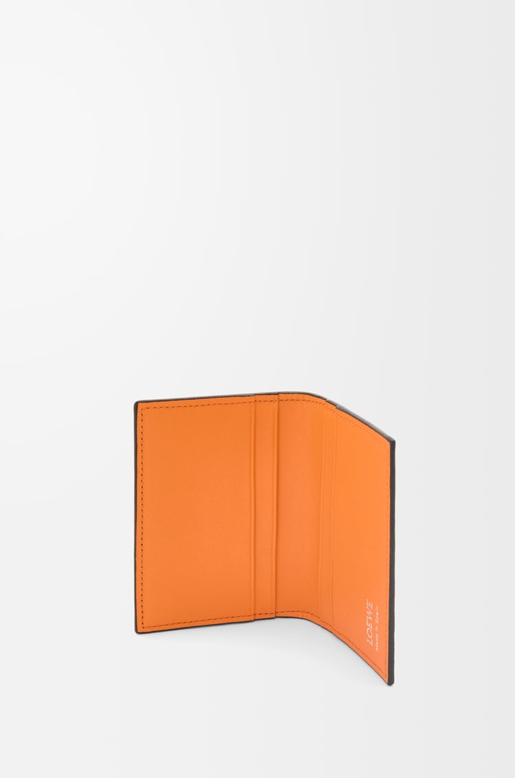 LOEWE スリム バイフォールド カードホルダー（シャイニーナパカーフ） ブラック