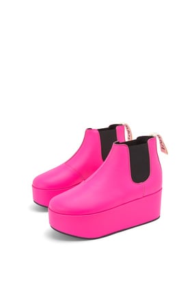 LOEWE 小牛皮楔形切爾西靴 Neon Pink plp_rd