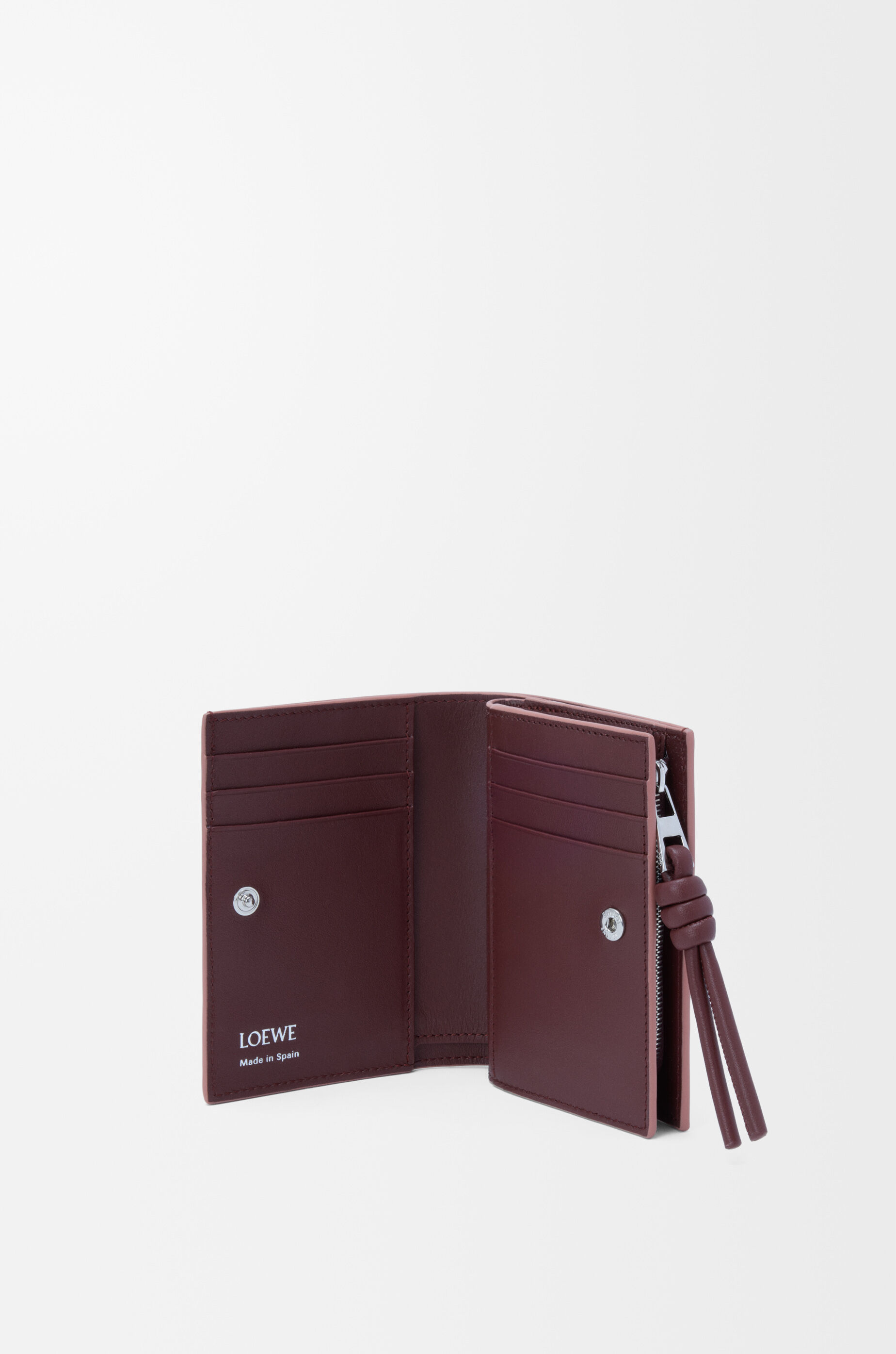 LOEWEノット コンパクト ウォレット（シャイニーナパカーフ） LOEWE/ロエベ通販 | ノット コンパクト ウォレット(シャイニーナパ
