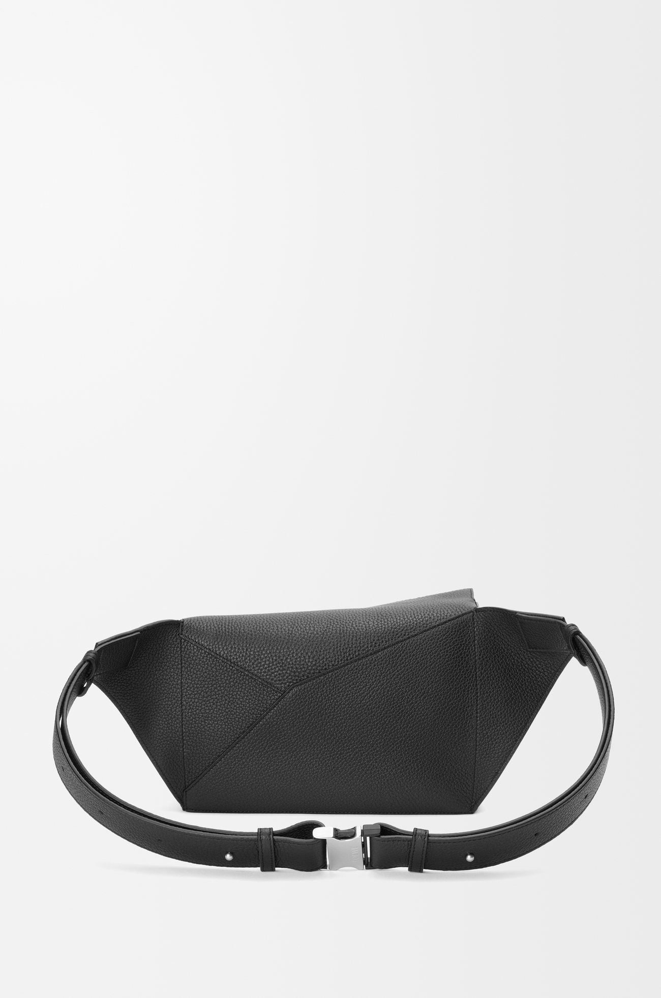 LOEWE Small Puzzle bumbag in grained calfskin Black