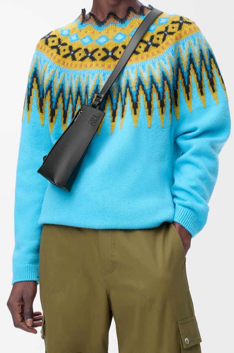 LOEWE Vertical T Pocket in soft grained calfskin Black