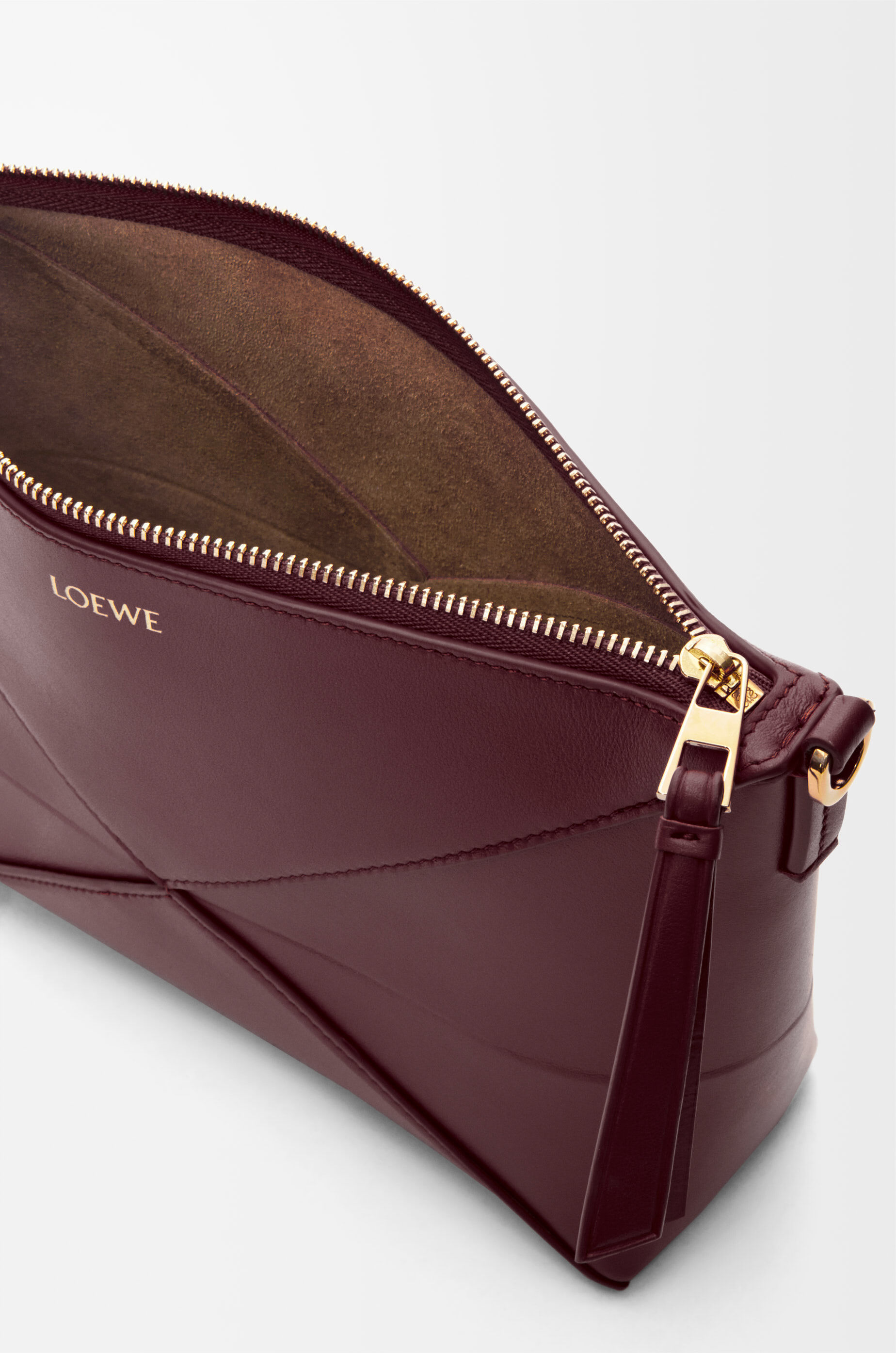 パズルフォルド ポーチ（シャイニーナパカーフ） レッド - LOEWE Japan