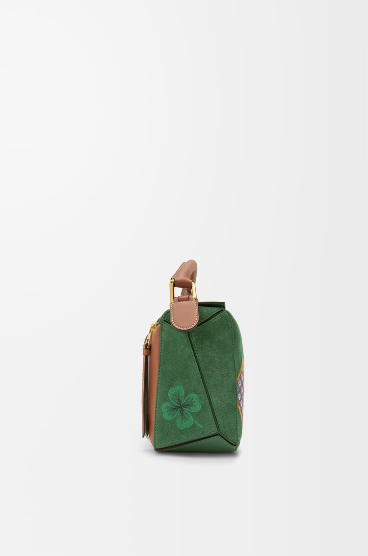 LOEWE Puzzle 10 SS18 Runway re-edition bag in calfskin suede Green/Tan