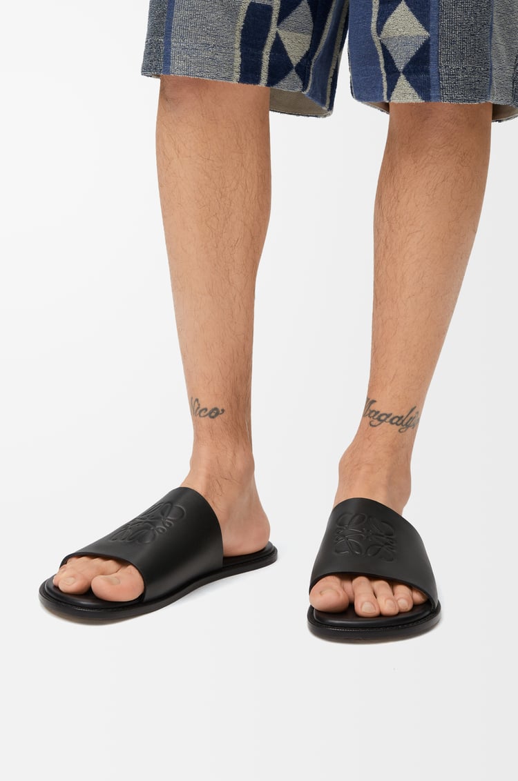 LOEWE Flex Anagram slide in soft calfskin Black
