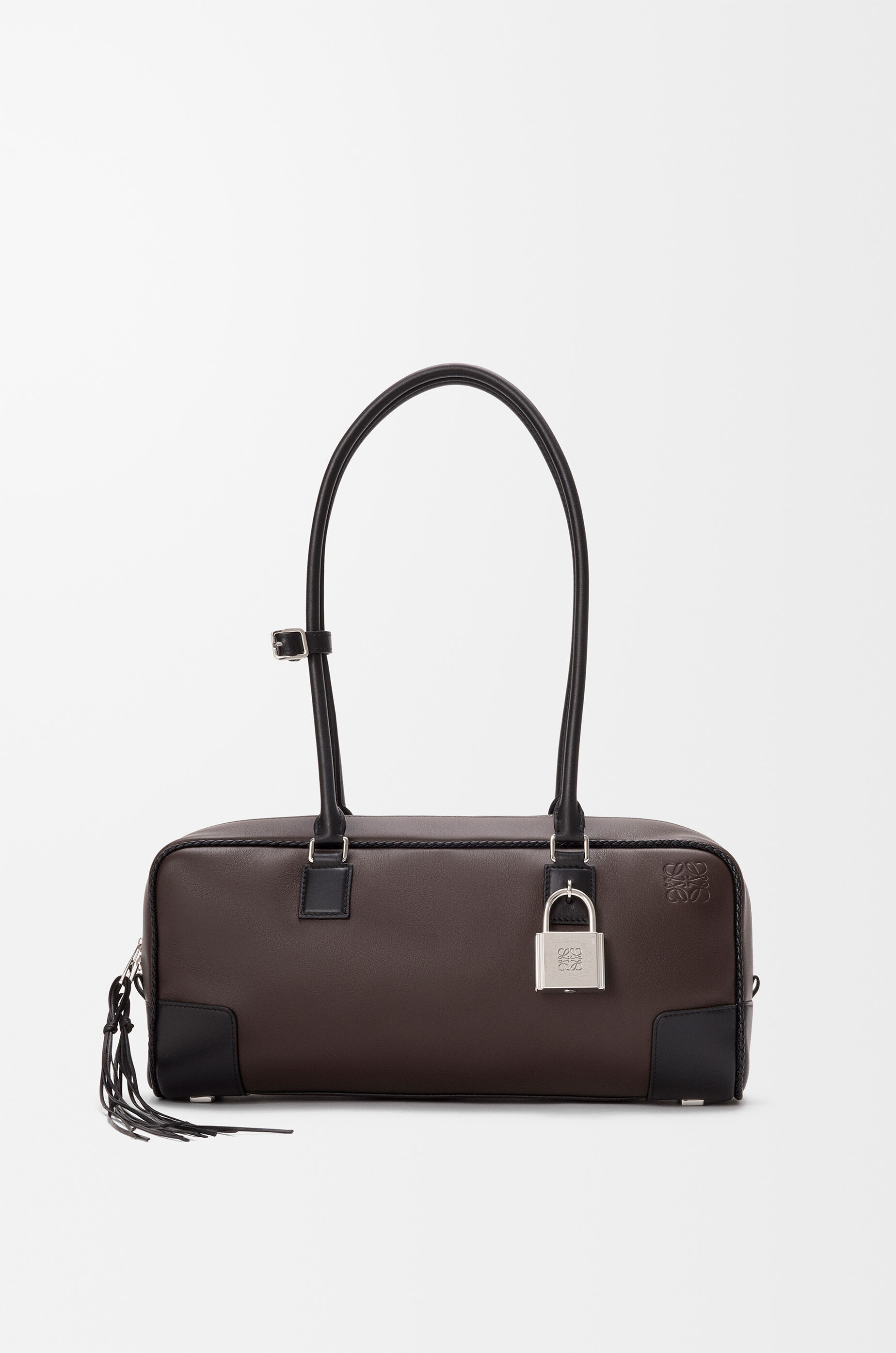 Loeweバッグ とアクセサリーのセット new arrival Great as a Christmas gift LOEWE/Amazona 28
