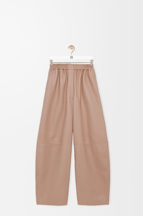 LOEWE 纳帕羊皮革锥形长裤 米色