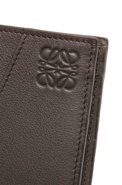 LOEWE Puzzle bifold wallet in classic calfskin 深灰色 plp_rd