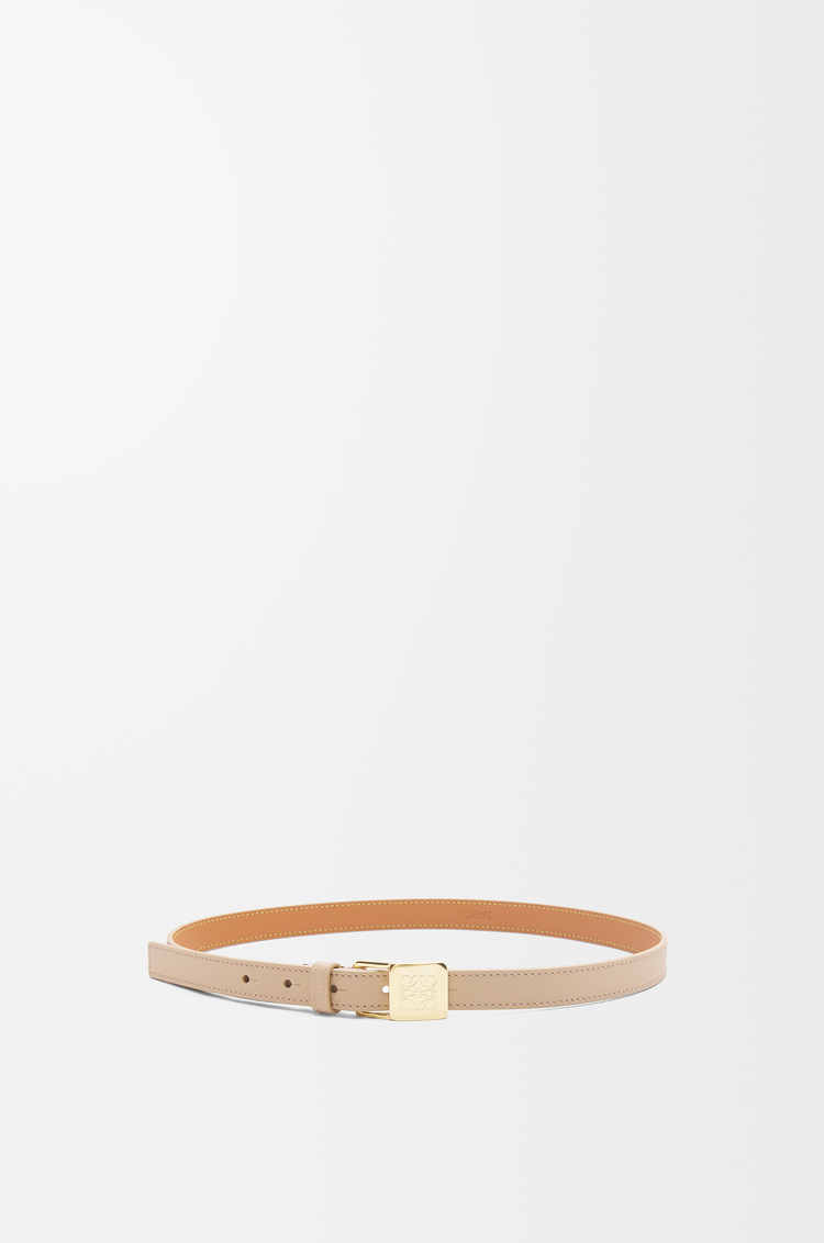 LOEWE Cinturón Amazona Padlock en piel de ternera Beige Empolvado/Dorado