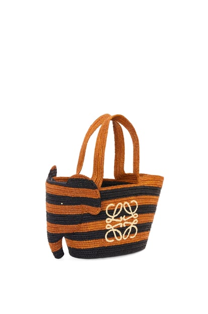 LOEWE Small Elephant Basket bag in raffia Black/Honey Gold plp_rd