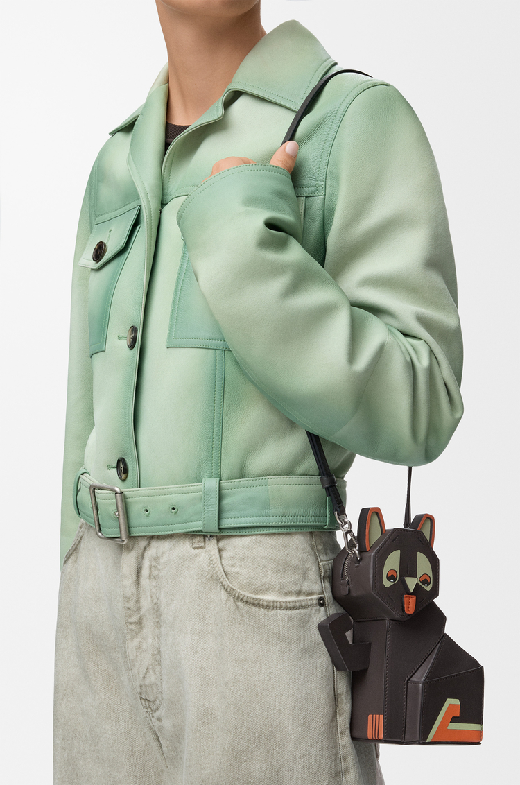 LOEWE Bolso Futurist Cat clutch en piel de ternera Topo