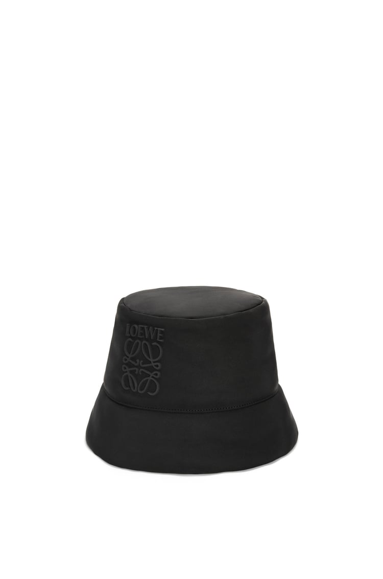 LOEWE Sombrero de pescador Puffer en nailon Negro