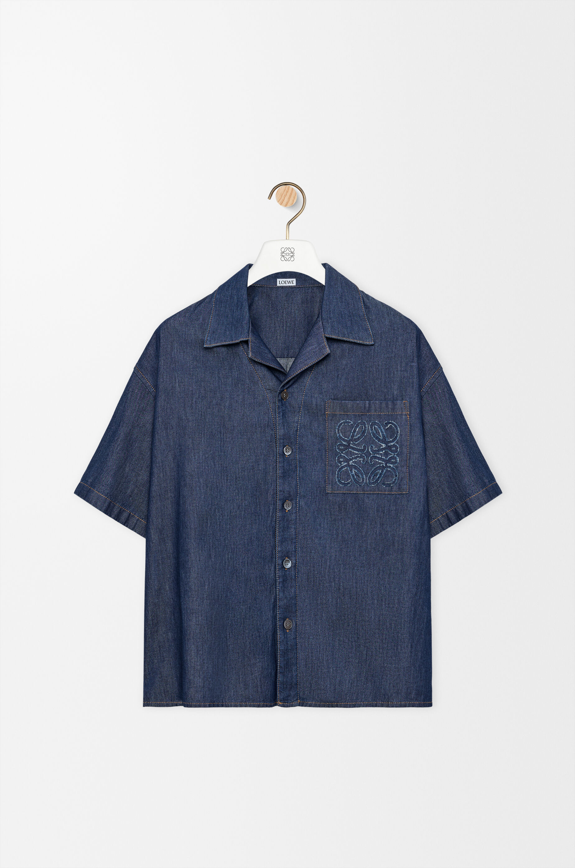 ロエベ メンズ FW26コレクション - ロエベ 日本 公式サイト