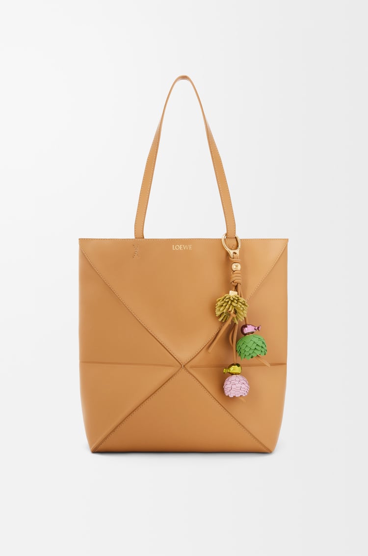 LOEWE Flower dice in classic calfskin Light Pink