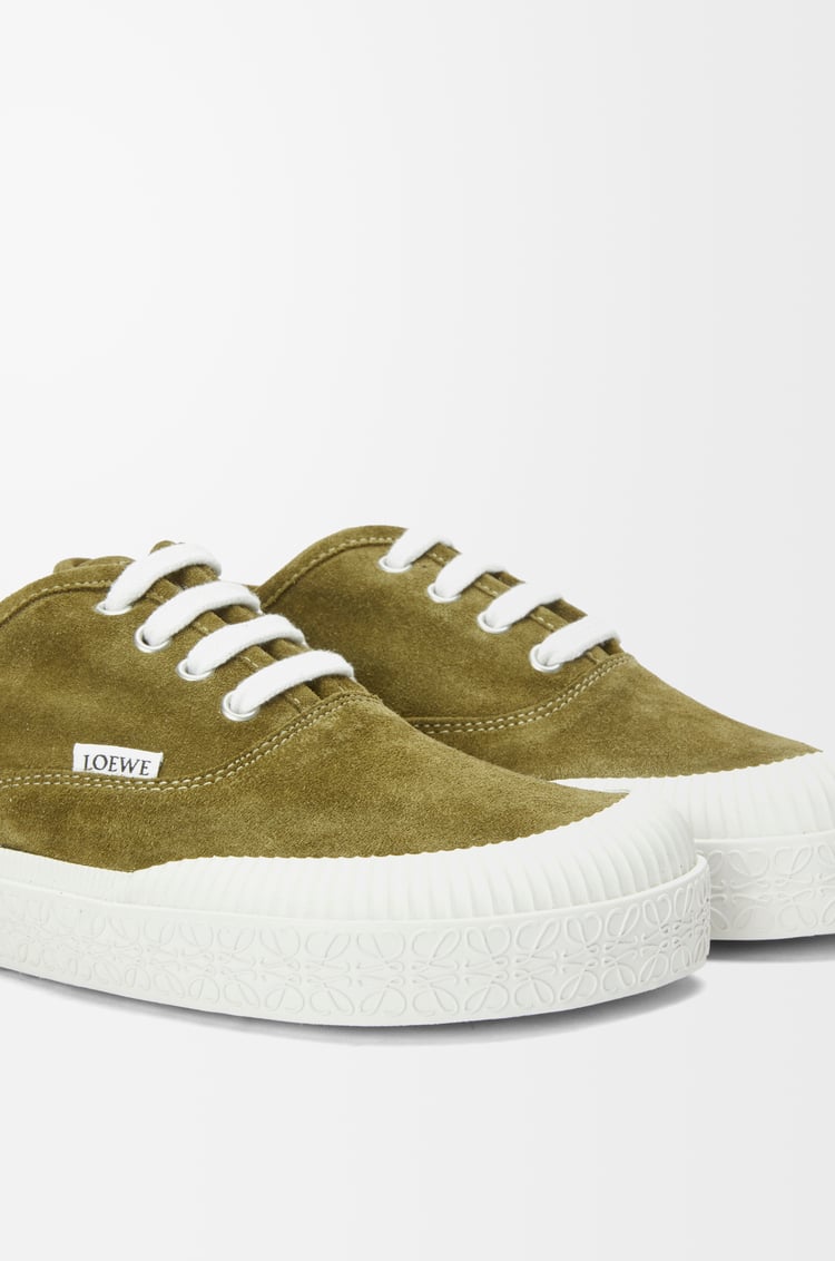 LOEWE テラバルカ レースアップスニーカー（スエード） オリーブ