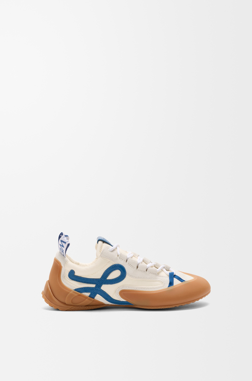 LOEWE Zapatilla Grip en nailon y ante Blanco/Azul