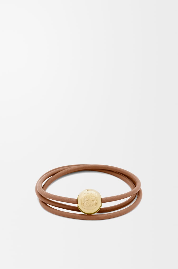 LOEWE Pulsera Pebble en piel de ternera Desierto Cálido
