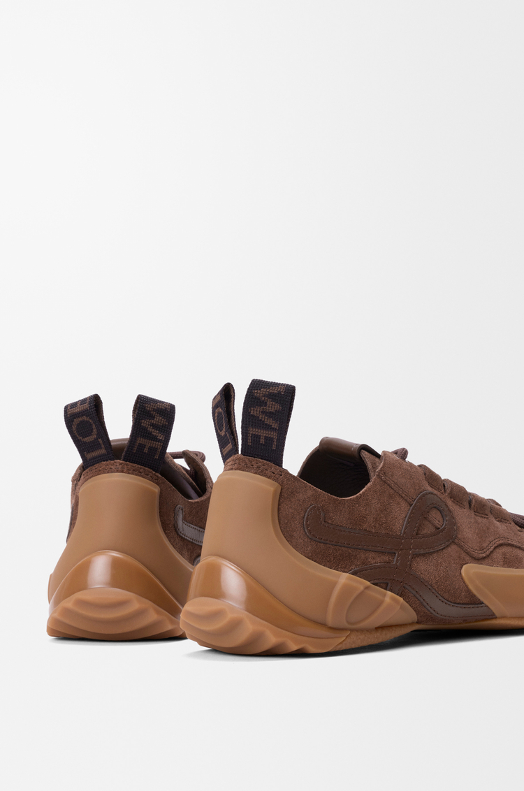LOEWE Zapatilla Grip en ante de piel de ternera Bizcocho