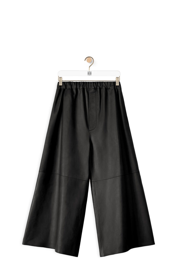 LOEWE Cropped elasticated trousers in nappa Black pdp_rd