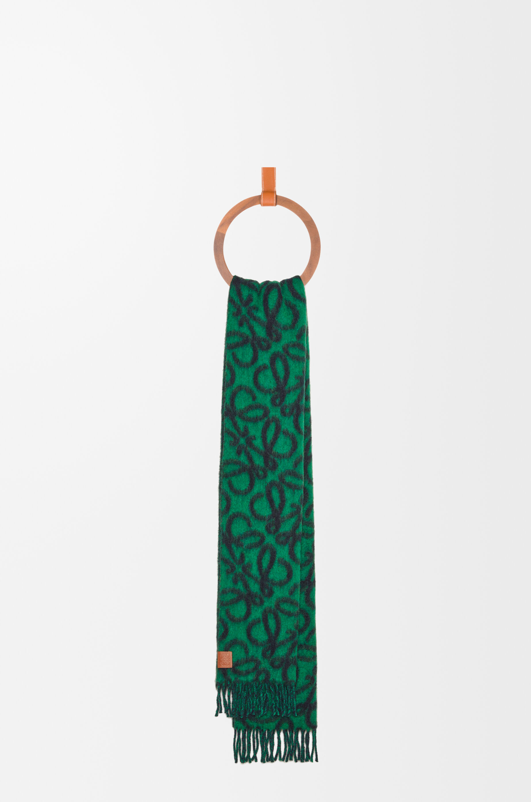 【国内発送】Anagram scarf in alpaca and wool Anagram scarf in alpaca and wool blend Beige - LOEWE