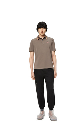 LOEWE Anagram polo in cotton Warm Grey plp_rd