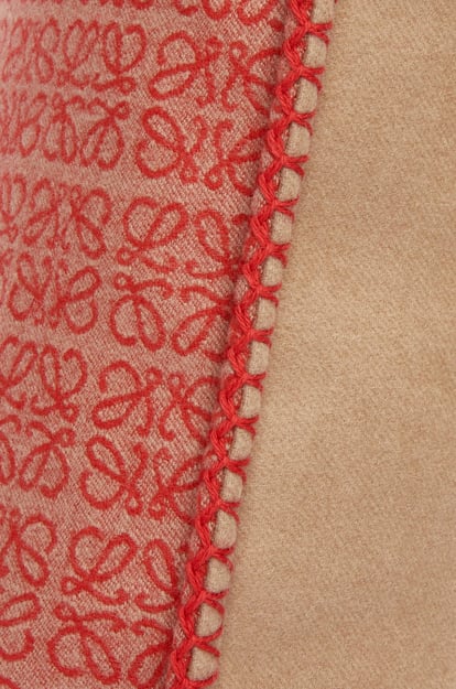 LOEWE Anagram cushion in wool Warm Desert/Rust plp_rd