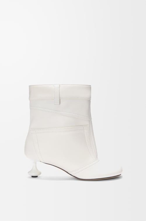 LOEWE Toy-ankle bootie in lambskin Anthurium White plp_rd
