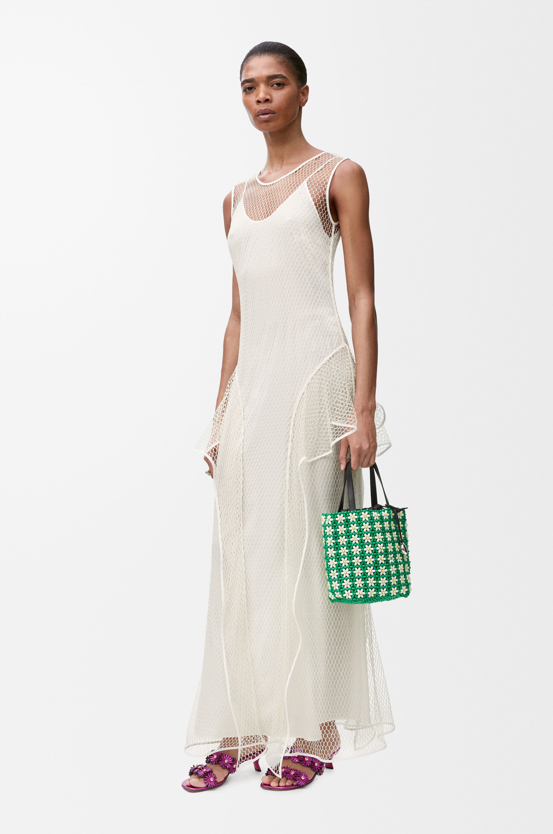 大人気！まとめ一覧 Fishnet LOEWE - White blend silk in dress アクセサリー