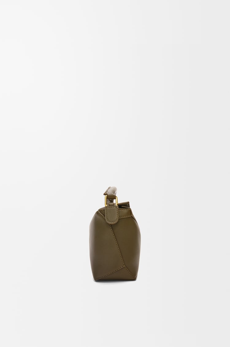 LOEWE Bolso Puzzle mini en piel de ternera Verde Caqui Oscuro