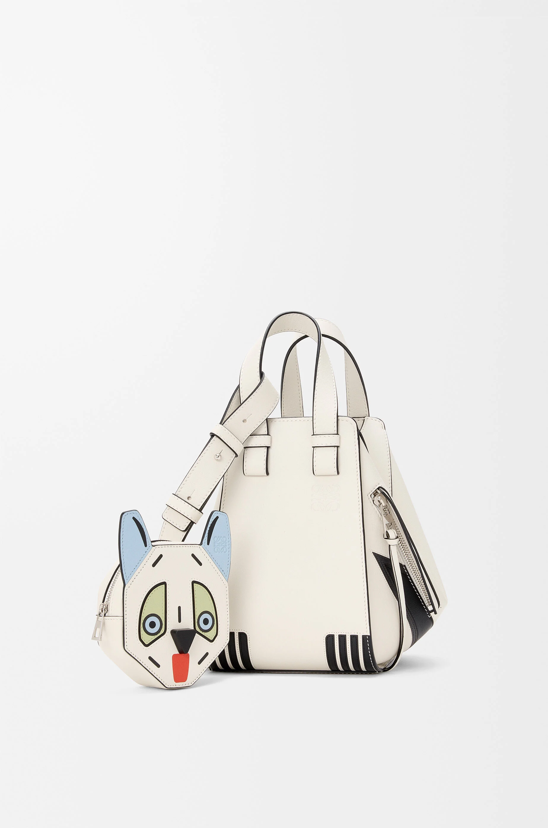 Futurist Cat compact Hammock bag in classic calfskin White - LOEWE