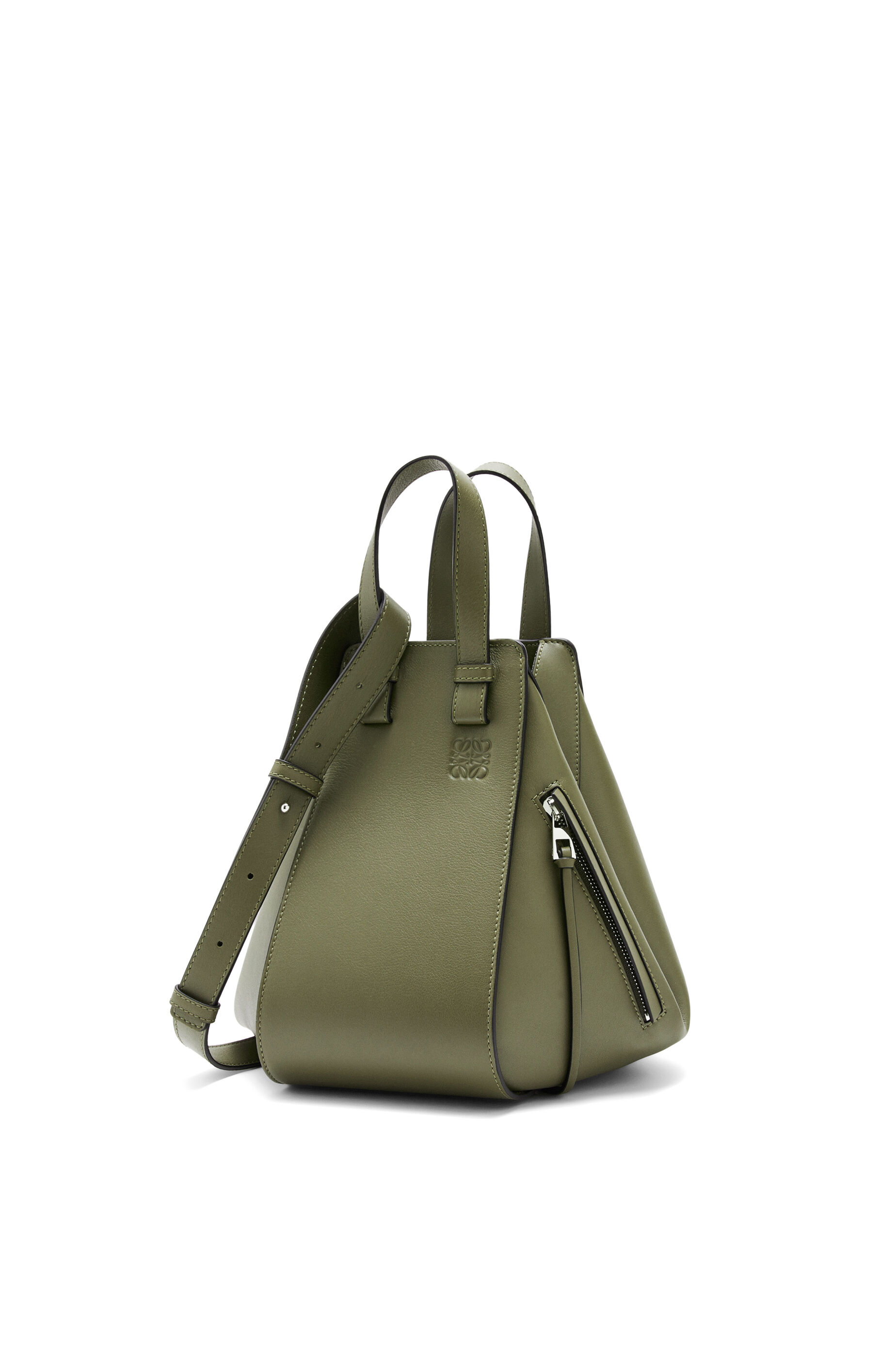 ハンモックバッグ スモール（クラシックカーフ） タン - LOEWE