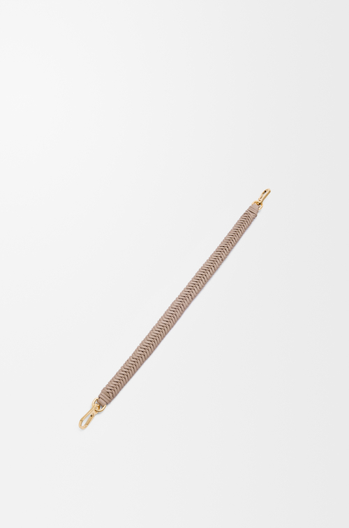 LOEWE アロー ショート ストラップ（クラシックカーフ） サンド